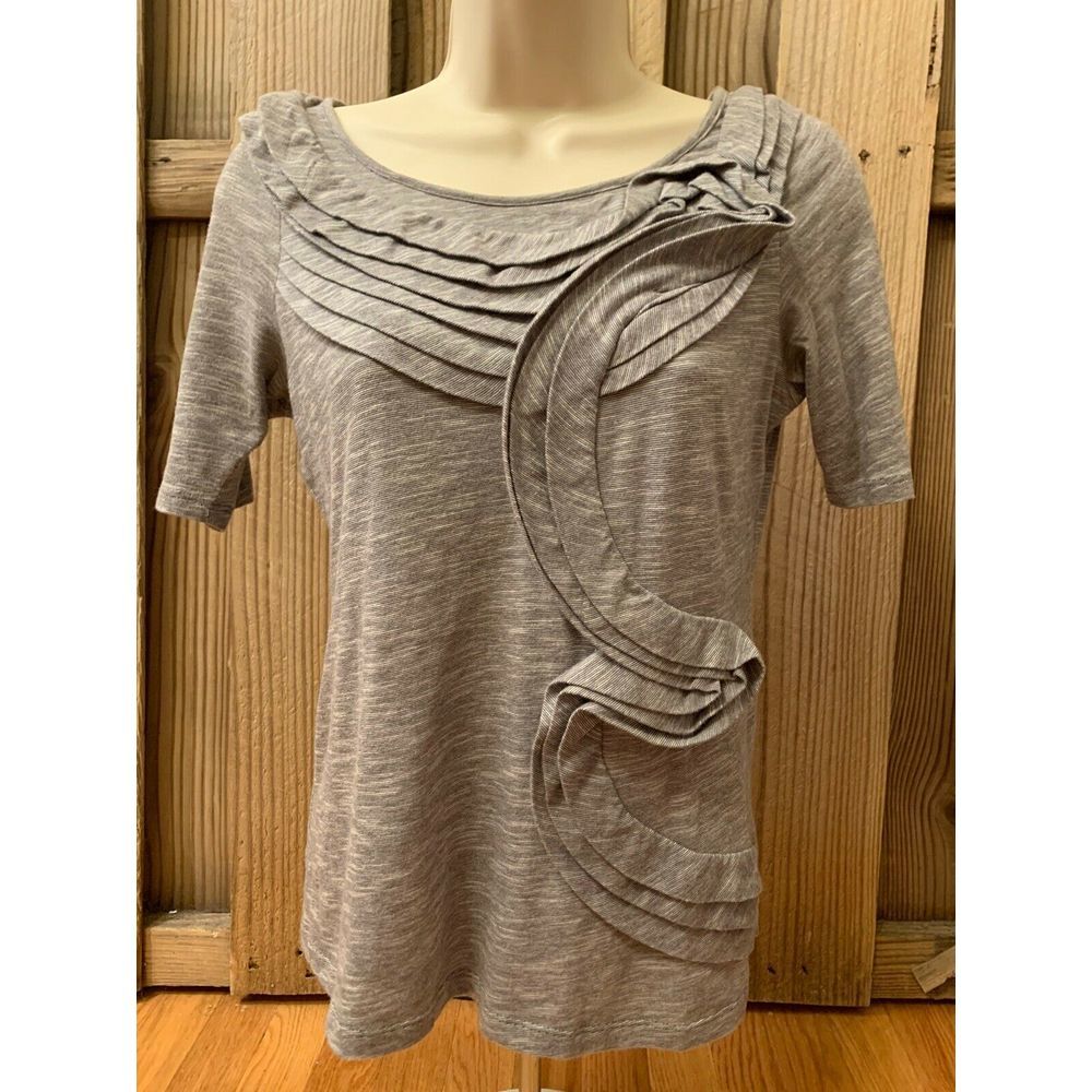 Anthropologie Top Size XS Ruffle Rose Gray